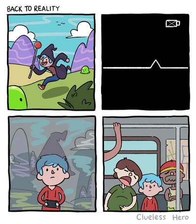 这是一幅名为《回到现实》的四格连环漫画，通过四个画面展现了虚拟幻想与现实的强烈反差：第一格中，蓝头发的青年化身成奇幻世界的巫师，身着黑袍、手持法杖，在有着紫色山峦与绿色小怪物的明亮幻想场景里兴奋地奔跑，沉浸在充满乐趣的虚拟世界中；第二格是黑屏的手机，屏幕上显示低电量图标，暗示着虚拟体验的结束；第三格画面一转，青年回到了灰暗的现实中，他穿着红色连帽衫，手里拿着手机，脸上满是失落，背景是单调的现实环境；第四格则是青年身处拥挤的地铁里，周围是困倦打哈欠的胖乘客和疲惫的老年乘客，青年一脸茫然地站在其中，尽显通勤的疲惫与乏味。漫画通过这种对比，生动地表现了当代年轻人在虚拟世界中寻求慰藉，回到现实后面对日常通勤的失落与无奈。