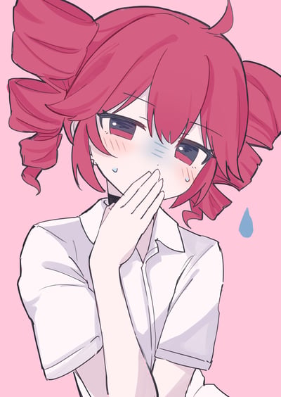 图中是UTAU/VOCALOID的虚拟歌手角色重音Teto，她有着标志性的玫红色双马尾卷发，此刻脸颊泛红，额头和脸颊挂着汗珠，一只手捂住嘴巴，眼神躲闪，整个人呈现出非常害羞、窘迫又紧张的状态，仿佛刚听到了让自己无比难为情的话语。背景是柔和的粉色，更凸显出她的羞涩情绪。