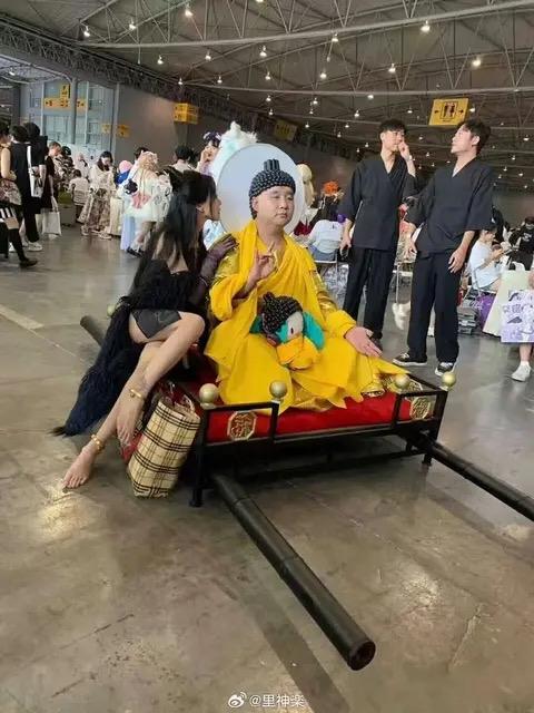 米老鼠和唐老鸭