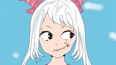 这是一张基于“龙王赘婿” meme 文化的二次创作卡通图像。画面主体为一个卡通风格的女性角色，拥有白色长发，头顶两侧戴着粉色的角状装饰，背景是纯净的蓝色天空点缀着少量白云。角色面部表情模仿了“歪嘴战神”的标志性“歪嘴一笑”，嘴角向一侧微微上扬，带有一丝戏谑和得意的神情，完美复刻了原 meme 中“身份揭露后打脸逆袭”的核心情绪。