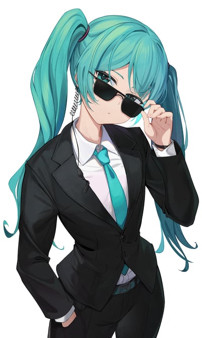 这是一张虚拟歌手初音未来的同人原创插画，图中的初音一改往日可爱风格，换上了干练的黑色西装套装，搭配同色系领带，戴着特工款墨镜，耳旁还配有通讯耳线。她一只手将墨镜向下推，露出标志性的青绿色眼眸，另一只手插在裤袋里，整体造型冷酷又帅气，打造出反差感十足的特工形象。
没有双关、谐音梗或暗示内容。