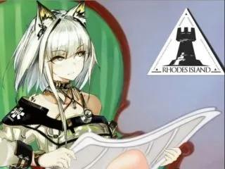 图中是《明日方舟》中的卡通风格角色，有着银白色长发和猫耳，身着带有黑色装饰的白色服装，正手持一张大纸阅读。角色背景为绿色幕布，右侧有一个三角形标志，内有城堡图案，下方标注'RHODES ISLAND'（罗德岛）。角色表情平静，眼神专注，姿态优雅。