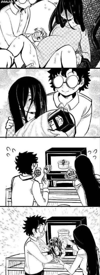 这是一组四格黑白卡通漫画，走荒诞搞笑的创作路线：1. 第一格：长发女生表情痛苦、满头大汗，呈现出类似分娩的状态，戴眼镜的男生在旁紧张地握住她的手，氛围看起来十分焦灼；2. 第二格：女生哭泣着，男生抱着一个带有类似蛋糕标识的方形容器，仿佛容器里装着刚“诞生”的孩子；3. 第三格：两人将这个容器放进微波炉，还手持打蛋器类的工具，像是在进行烘焙加热的操作；4. 第四格：微波炉门打开，里面走出一位长头发的女生，两人都露出极度震惊的表情。这组漫画通过将人类分娩的流程和烘焙蛋糕的操作荒诞结合，制造出离谱的反差感，以此达到搞笑的效果，没有谐音或双关梗，纯靠荒诞剧情制造笑点。