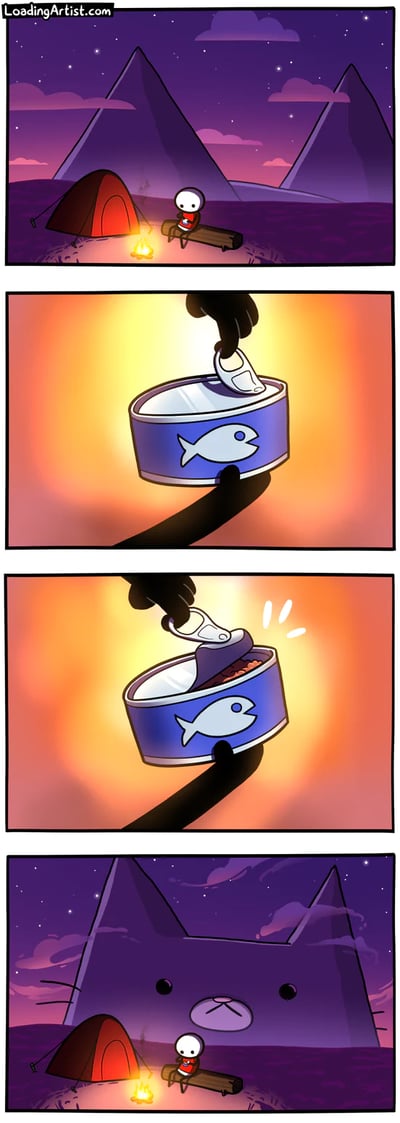 这是一组四格连环漫画：第一格，夜晚的野外，一个小人坐在篝火旁的木头上露营，身旁有红色帐篷，背景是两座深色的“山”；第二格，一只黑色的手正在打开一个印有鱼图案的罐头；第三格，罐头被打开，露出里面的猫粮状内容物；第四格，视角回到露营场景，原来背景的“山”是一只体型巨大的黑猫，小人在它面前显得十分渺小，方才开罐头的正是这只巨型猫的爪子，制造出视觉反转的搞笑效果。