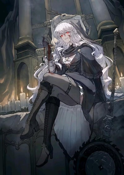 这是一幅暗黑哥特风格的原创插画，画面中一位白发红瞳的少女慵懒地坐在装饰复古的高背椅上，她身着深灰色系的哥特式服饰，搭配系带长靴，腿部和手部带有血迹，手中握着沾血的针具，嘴角勾起邪魅的笑容，眼神诡谲。背景是昏暗的房间，摆放着大量点燃的蜡烛，整体氛围华丽又带着诡谲的暗黑感。