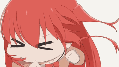 这是一段动态GIF，内容是出自《五等分的新娘》的Q版中野五月，她皱着眼睛变成叉形，双手攥紧拳头，身体和红色长发跟着不停抖动，看起来又气又委屈，情绪十分激动，像是在闹脾气或者发泄内心的不满。画面风格软萌可爱，没有任何文字内容，很适合用来表达生气、委屈的情绪。