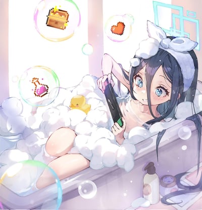 一幅动漫风格的插画，描绘了一位蓝眼黑发的少女正在泡澡。她头上戴着白色的兔子耳朵发带，手里拿着一个黑色的物品（可能是手机或游戏手柄），脸上带着开心的表情。浴缸里充满了白色的泡沫，旁边漂浮着一只黄色的橡皮鸭。周围有许多彩色的泡泡，其中几个泡泡里包含像素风格的游戏元素：一个宝箱、一颗红心和一瓶药水。整个画面色彩明亮，充满了可爱和轻松的氛围。