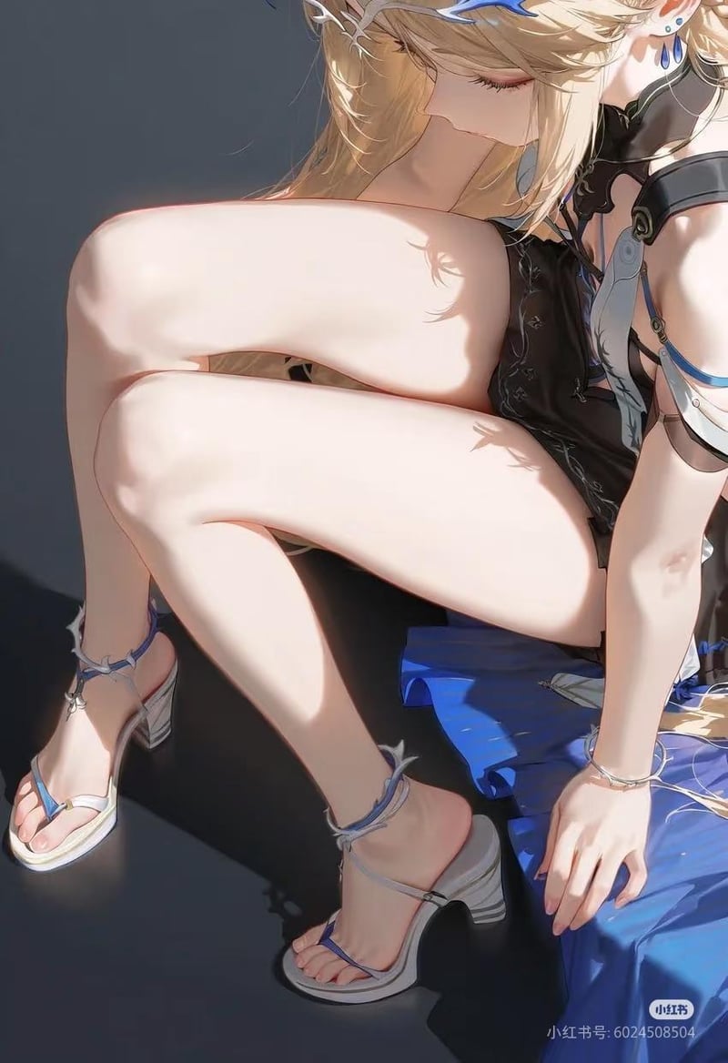 原创红发二次元少女