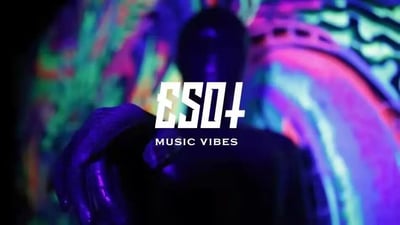 图片中央是醒目的白色文字'ESO4'和下方的'MUSIC VIBES'，背景是充满动感的彩色光影效果，呈现出紫色、蓝色、绿色和粉色等霓虹色调。画面中有一个黑色剪影人物，仅能看到大致轮廓和一只伸出的手，整体营造出强烈的音乐氛围和视觉冲击力。