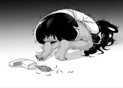 这是一张黑白卡通风格的单幅插画，画面中深色长发的卡通女孩四肢撑地趴在地上，眼睛圆睁，满脸惊恐，身体止不住地发抖、冒汗，看起来陷入了极度慌乱的状态。她面前的电动打蛋器已经损坏，搅拌头缠满了类似铁丝的杂乱结构，显然是在使用过程中出现了意外，让女孩瞬间崩溃。图中没有双关、谐音梗或暗示内容。