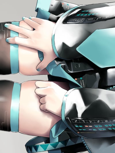 这是一幅以虚拟歌手初音未来为主题的创意同人插画，画师将初音的手臂设计为带有操作面板的电子合成器，与她标志性的青白色服装完美融合。画面聚焦手部与手臂细节，青蓝色美甲和合成器色调呼应，把初音作为音乐虚拟歌手的属性通过视觉设计具象化，整体充满科技感与创意巧思，是结合角色特征的二次创作作品。
无谐音梗或双关设计，为纯视觉创意表达。