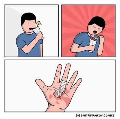 这是一幅三格连环卡通漫画，第一格中，身着蓝色上衣的卡通男性正满脸愉悦地手持一杯插着黄色小纸伞的饮品饮用；第二格中，他突然面露痛苦，呛咳起来，饮品杯中的红色液体溅到他的脖颈处，他一只手捂着嘴，背景变为红色放射状，凸显意外感；第三格展示了他的手掌，手掌上分布着多处血渍，其中一根手指上贴着的创可贴样式类似收银条，且创可贴已经裂开，揭示出第二格中的红色液体并非饮品，而是他手指伤口流出的血液，是一个充满黑色幽默的反转情节。