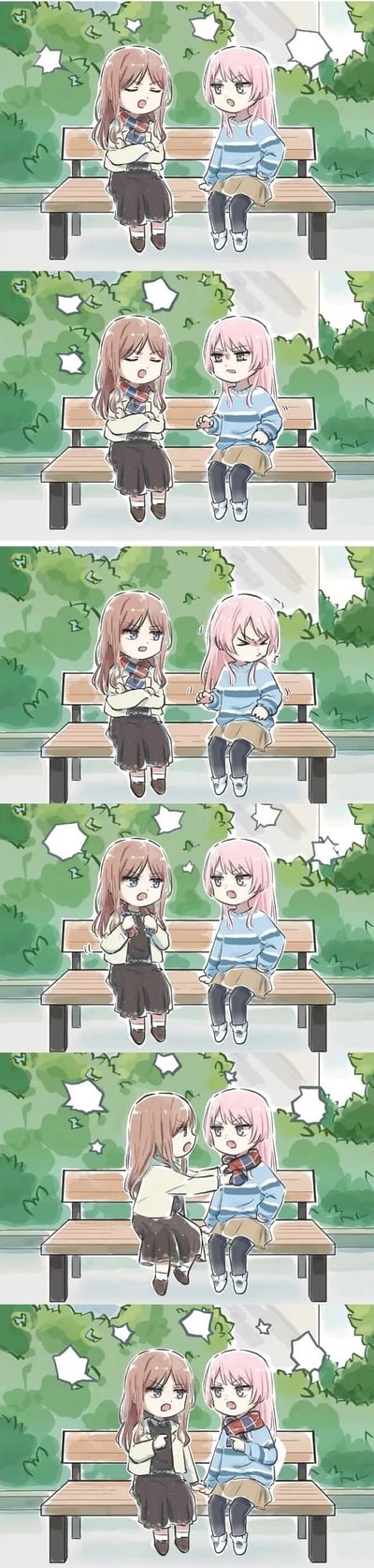 这是一组竖版Q版卡通连环漫画，描绘了两位女生在户外长椅上的争执与和解过程：
1. 初始画面中，棕发女生抱臂闭眼生气，粉发女生也皱着眉，两人都带着愤怒的情绪，似乎在拌嘴；
2. 粉发女生逐渐激动，抬手做出争辩的动作，表情越来越恼火，甚至皱起脸；
3. 棕发女生睁开眼，看到粉发的样子后，突然扯下自己的格子围巾，给气鼓鼓的粉发女生戴上；
4. 戴上围巾后，粉发女生的情绪平复下来，两人的争执也随之结束，氛围变得缓和。
漫画没有双关或谐音梗，只是细腻地展现了女生之间吵架后用温柔小动作快速和解的日常互动。