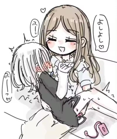 这是一幅Q版卡通风格的原创百合向插画，画面呈现了两个少女在床铺上的温馨互动场景：浅棕色长发的少女面带温柔笑意，用手臂环抱住埋在自己怀里的银短发少女，轻声安抚对方；银短发少女脸颊涨得通红，身体微微发抖，看起来十分害羞，正蹭在对方胸口的位置。图中的日文对白翻译后，浅棕发少女的台词是“乖哦乖哦♡”，银短发少女的气声是“呼♡”，整体氛围软萌又充满亲密感，传递出依赖与安抚的温馨情绪。画面中没有双关、谐音梗或暗示内容。