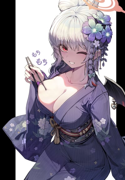图中是游戏《碧蓝档案》角色鬼方佳代子的新年和服同人插画形象：银灰色长发编有精致的花饰与编发，搭配紫色竖纹和服，保留了角色标志性的红色眼眸与小恶魔翅膀。角色单眼wink，露出愉悦的笑容，手持筷子轻戳自己的胸口，旁边标注的日文「もちもち」意为「软软糯糯」，是玩调侃胸部柔软的俏皮梗，整体画风精致细腻，氛围轻松俏皮，充满二次元的可爱感。