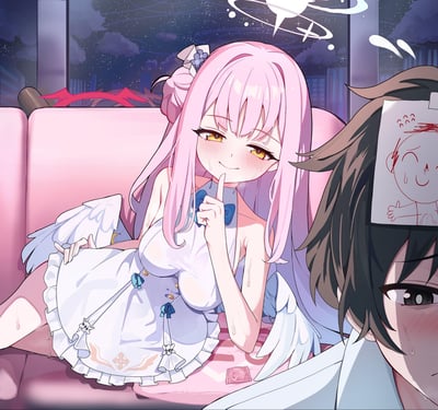 这是二次元手游《蔚蓝档案》的同人创作图，夜晚的室内场景中，粉色长发的圣园未花坐在粉色沙发上，脸颊泛红挂着汗珠，用手指抵在唇边，露出羞涩又暧昧的笑意；画面右侧的玩家角色“老师”只露出半张脸，脸颊通红，头上贴着一张画着流汗笑脸的纸，显得十分慌乱。沙发上的安全套包装暗示了两人刚刚发生了亲密关系，整体氛围暧昧又带着戏谑感。