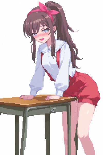这是一张像素风格的AI生成二次元插画，画面中的少女扎着高马尾，戴着粉色发带，身穿白色翻领衬衫搭配红色背带短裙，双手撑在课桌上身体前倾，脸颊泛红，嘴角带笑还有口水的细节，腿部有疑似水渍的表现，整体氛围带着羞涩又暧昧的感觉。