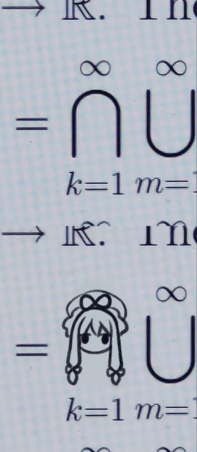 这是一张上下对比的趣味P图梗图，上方呈现的是数学领域的交集符号∩，搭配无穷大符号与下标公式；下方则将这个∩符号进行拟人化改造，手绘成了一个有着双蝴蝶结发型的呆萌动漫少女头像，完美贴合符号的弧形轮廓，把严肃的数学符号转化为可爱的卡通形象，充满脑洞与趣味性，是学生群体对学习内容的趣味解构。