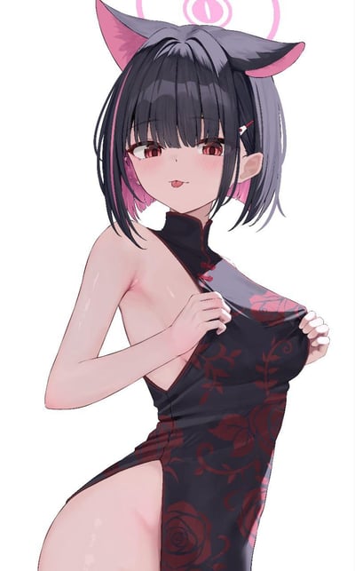 这是一张游戏《蔚蓝档案》角色杏山和纱的AI生成同人插画，角色有着黑粉挑染的短发与猫耳，头顶带有标志性的粉色光环，身穿暗底印红玫瑰花纹的高开叉旗袍，双手扯动旗袍领口，吐着舌头，脸上带着红晕，神态俏皮又羞涩，皮肤呈现出细腻的光泽感，整体画面突出了角色的性感软萌特质。