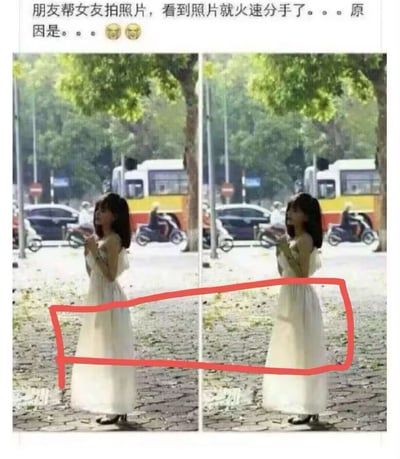 图片上方配有文字“朋友帮女友拍照片，看到照片就火速分手了。。。原因是。。。😂😂”，下方为左右两张对比图。左侧图中一名穿着白色连衣裙的女生站在街道上，背景有树木、停放的汽车、摩托车及行驶的公交车；右侧图与左侧几乎完全相同，但女生的裙摆区域被红色矩形框高亮标注，暗示分手原因与该区域有关，可能是拍照角度导致的尴尬细节，整体营造出幽默搞笑的氛围。