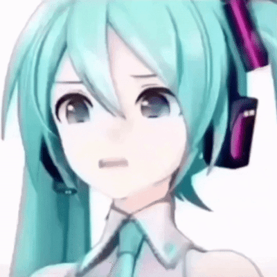 这是一张3D渲染的初音未来动态图，图中的初音未来有着标志性的薄荷绿色双马尾长发，她眼睛睁大，嘴巴微张，面部表情呈现出惊讶又带着些许委屈难过的神态，动态效果让情绪变化更生动，常被用作表情包来传递震惊、不敢置信或者委屈的情绪。