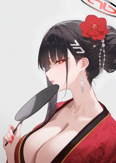 这是一幅AI生成的二次元同人插画，以《间谍过家家》中的角色约尔·福杰为原型。图中约尔盘起黑发，发间点缀红色花朵与珠饰发簪，红瞳冷艳淡漠，身着领口大开的红色和服，手持团扇轻抵唇边，露出精致锁骨与丰满胸部，整体造型冷艳性感，尽显成熟御姐的魅惑气质。