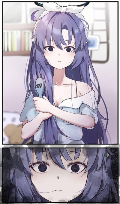 这是一张上下分栏的二创漫画，上栏是游戏《蔚蓝档案》中的角色早濑优香，穿着居家服，抱着梳子，表情平淡地看向镜头；下栏是她的脸部特写，眼神空洞、充满惊恐，通过前后表情的巨大反差，营造出日常场景里的惊悚搞笑感，没有双关或谐音梗，纯靠反差效果制造趣味。