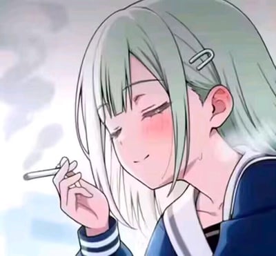 这是一张静态卡通单图，画面主体是一位留着淡绿发齐肩短发、侧边别着金属发夹的二次元少女，她身着蓝白配色的水手服，脸颊带着明显的红晕，双眼微眯，正用手指夹着一支正在冒烟的香烟，神态慵懒放松。背景是模糊的浅色调，整体画风柔和细腻，通过少女的可爱外形与抽烟的成熟举动形成强烈的反差感，营造出独特的违和又带感的氛围。